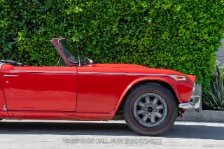 Foto 16 di 24: 1968 Triumph TR250