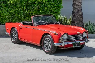 Foto 1 di 24: 1968 Triumph TR250