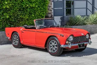 Foto 3 di 24: 1968 Triumph TR250