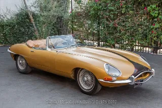 Foto 3 di 24: 1962 Jaguar XKE