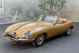 Foto 8 di 24: 1962 Jaguar XKE