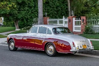 Foto 11 di 24: 1960 Bentley S2 Continental Sport