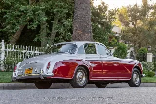 Foto 22 di 24: 1960 Bentley S2 Continental Sport