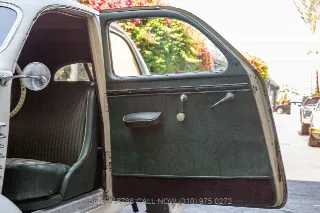 Foto 14 di 24: 1937 Cord 812