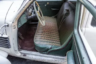 Foto 15 di 24: 1937 Cord 812