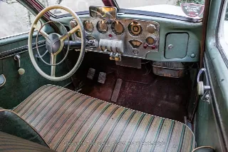 Foto 24 di 24: 1937 Cord 812