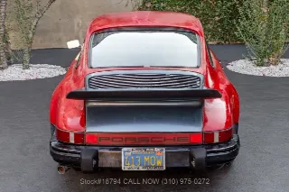 Foto 6 di 24: 1974 Porsche 911