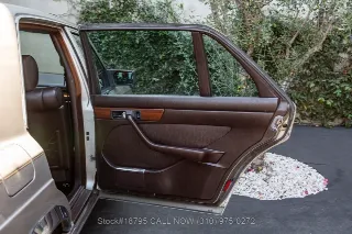 Foto 23 di 24: 1987 Mercedes Benz 420SEL