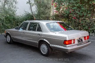 Foto 7 di 24: 1987 Mercedes Benz 420SEL
