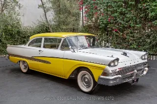 Foto 3 di 24: 1958 Ford Fairlane