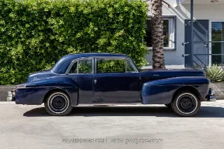 Foto 4 di 24: 1942 Lincoln Continental Club
