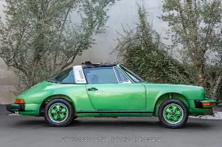 Foto 4 di 24: 1975 Porsche 911S