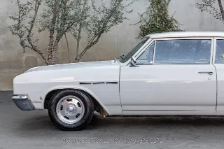 Foto 12 di 24: 1965 Buick Special