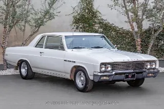 Foto 1 di 24: 1965 Buick Special