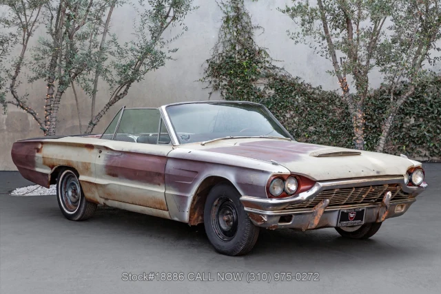 1965 Ford Thunderbird