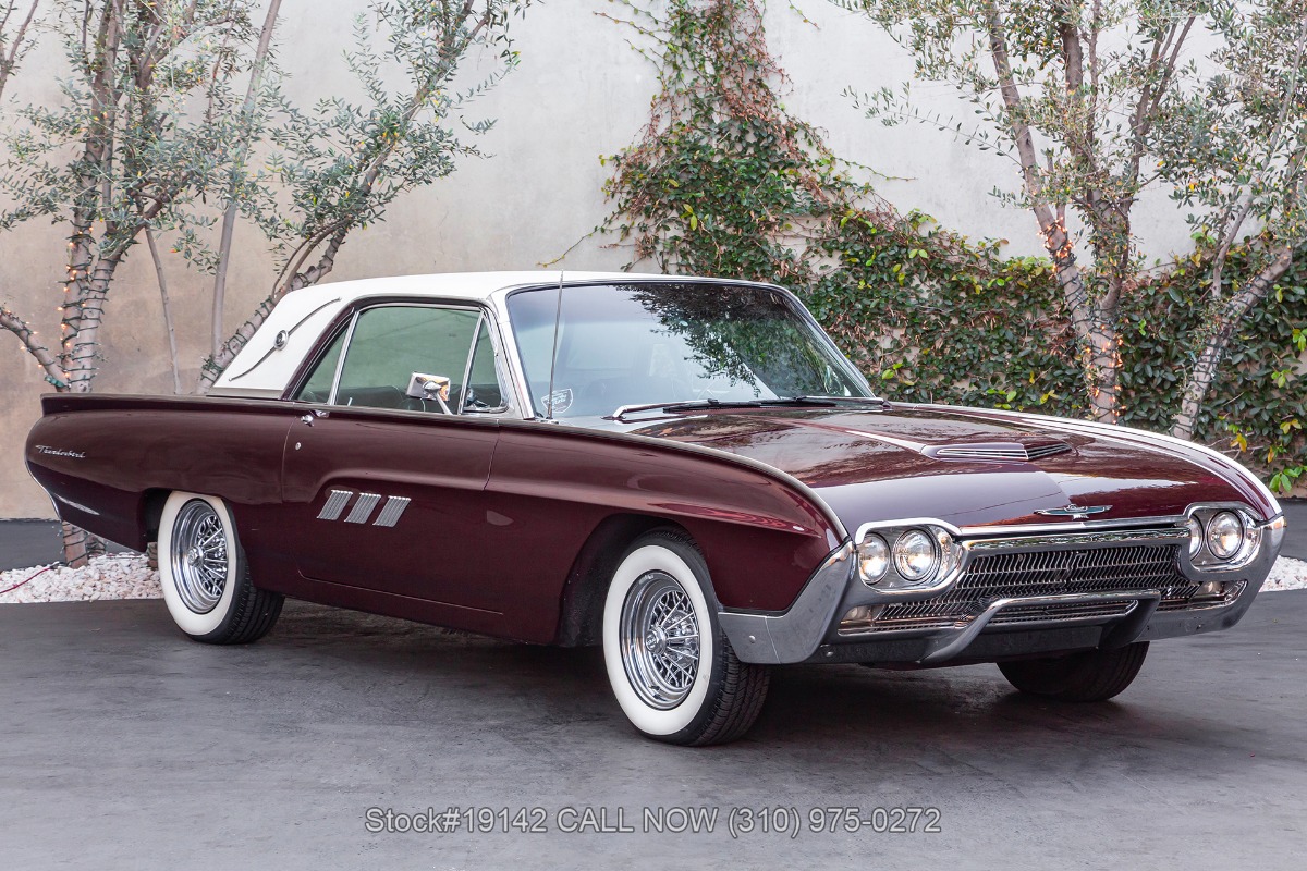 1963 Ford Thunderbird