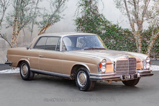 1970 Mercedes Benz 280SE