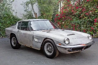 Foto 3 di 24: 1967 Maserati Mistral