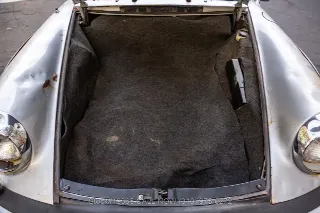 Foto 24 di 24: 1975 Porsche 911S Sunroof Delete