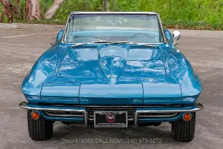 Foto 3 di 24: 1967 Chevrolet Corvette
