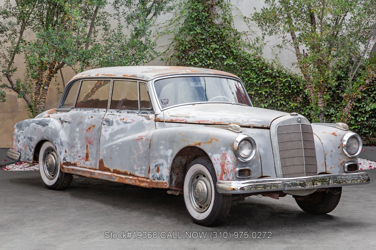 1960 Mercedes Benz 300D Adenauer