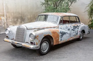Foto 8 di 24: 1960 Mercedes Benz 300D Adenauer