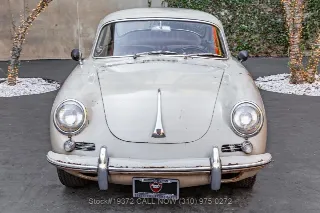Foto 2 di 24: 1965 Porsche 356C Coupe