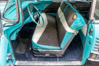 Foto 15 di 24: 1956 Packard 400