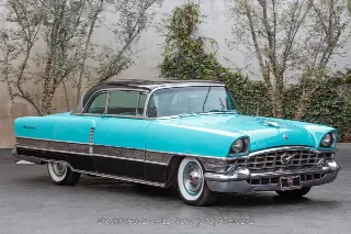 Foto 1 di 24: 1956 Packard 400