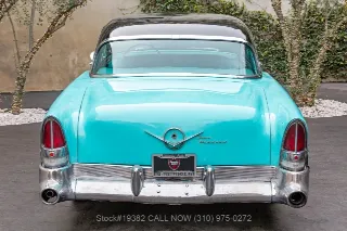 Foto 6 di 24: 1956 Packard 400