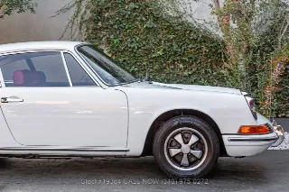 Foto 10 di 24: 1969 Porsche 911T Coupe