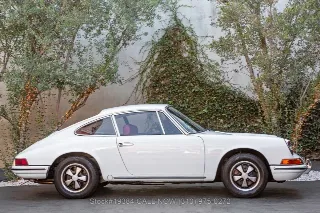 Foto 4 di 24: 1969 Porsche 911T Coupe