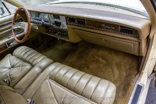 Foto 24 di 24: 1978 Lincoln Continental