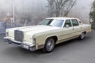 Foto 8 di 24: 1978 Lincoln Continental