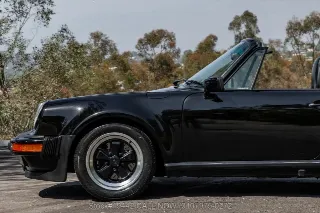 Foto 21 di 24: 1989 Porsche 930