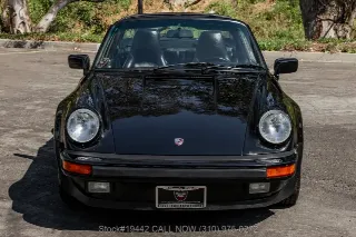Foto 2 di 24: 1989 Porsche 930