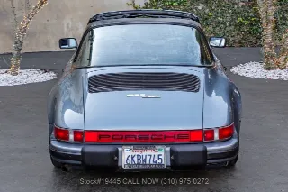 Foto 6 di 24: 1983 Porsche 911SC