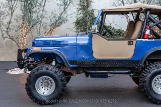 Foto 12 di 24: 1977 Jeep CJ 7