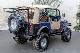 Foto 5 di 24: 1977 Jeep CJ 7