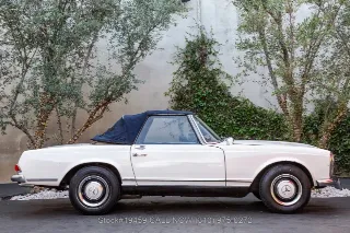 Foto 10 di 24: 1964 Mercedes Benz 230SL
