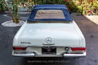 Foto 11 di 24: 1964 Mercedes Benz 230SL