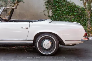 Foto 24 di 24: 1964 Mercedes Benz 230SL