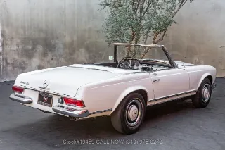 Foto 5 di 24: 1964 Mercedes Benz 230SL