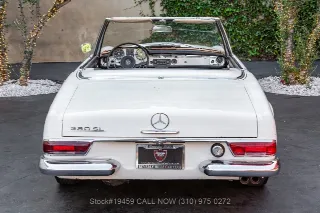 Foto 6 di 24: 1964 Mercedes Benz 230SL