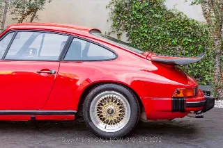 Foto 13 di 24: 1982 Porsche 911SC