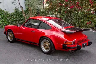 Foto 7 di 24: 1982 Porsche 911SC