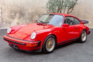 Foto 8 di 24: 1982 Porsche 911SC