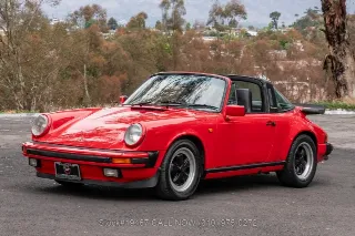 Foto 10 di 24: 1987 Porsche Carrera