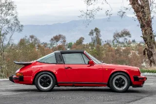 Foto 12 di 24: 1987 Porsche Carrera