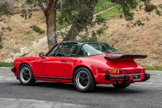 Foto 9 di 24: 1987 Porsche Carrera